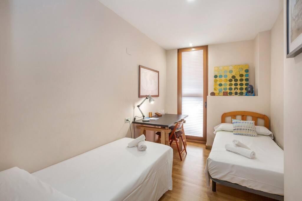 Marieta Apartment By The Castle With Ac 알리칸테 외부 사진