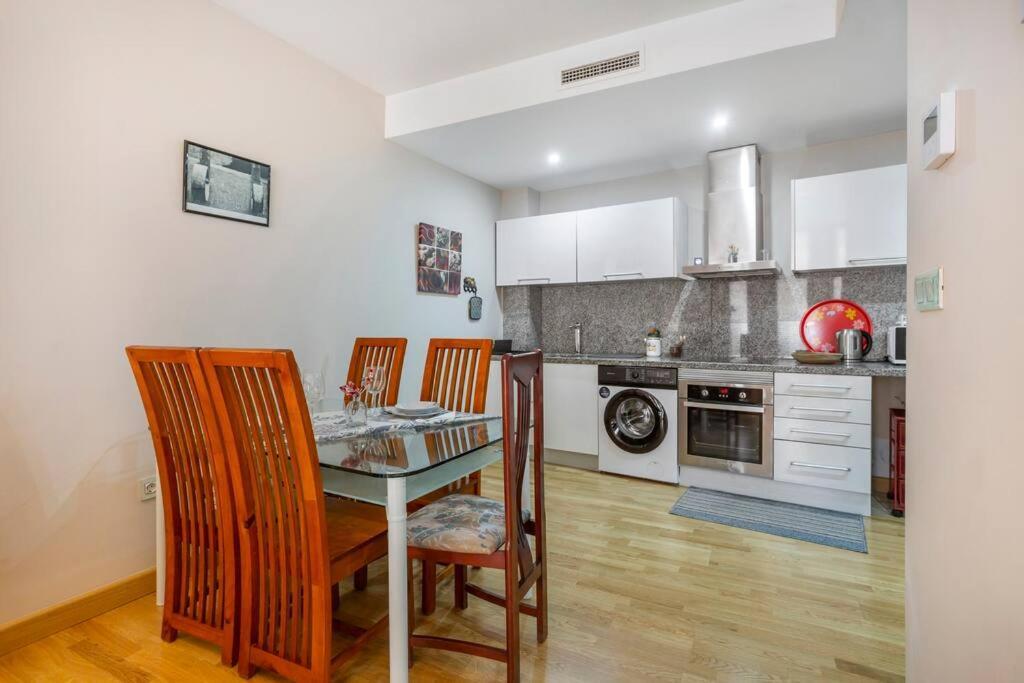 Marieta Apartment By The Castle With Ac 알리칸테 외부 사진