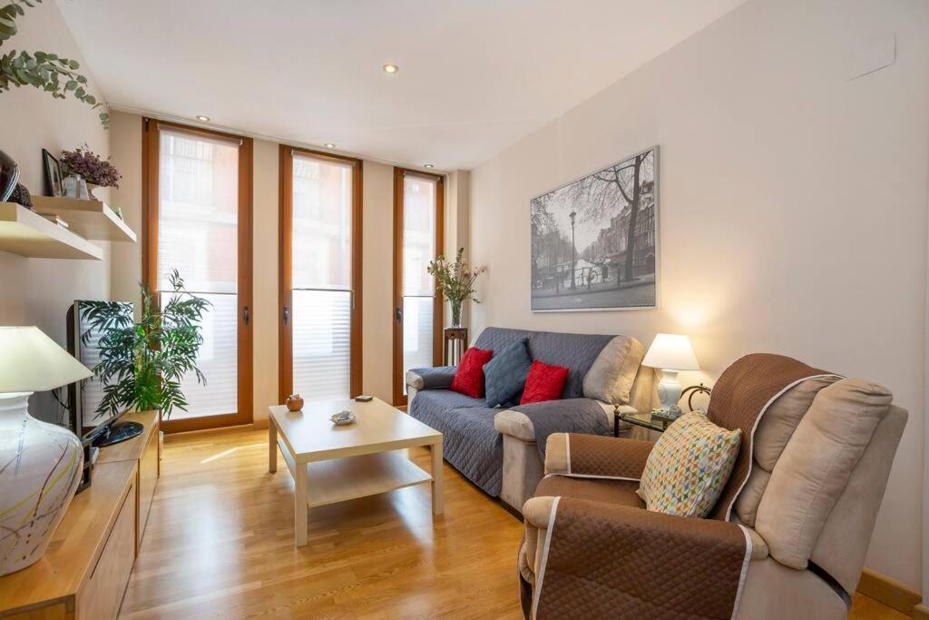 Marieta Apartment By The Castle With Ac 알리칸테 외부 사진